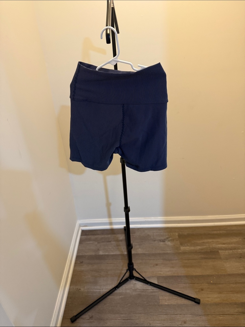 Offline High-Rise Ribbed Navy Bike Shorts